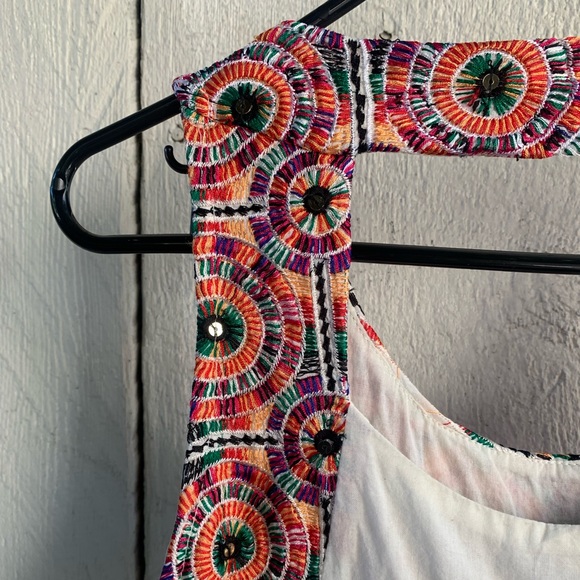 Akemi + Kin Top - Picture 6 of 8